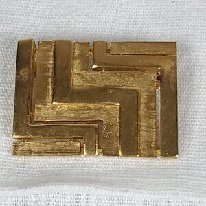Crown Trifari Gold Tone Geometric Rectangular Brooch Pin
